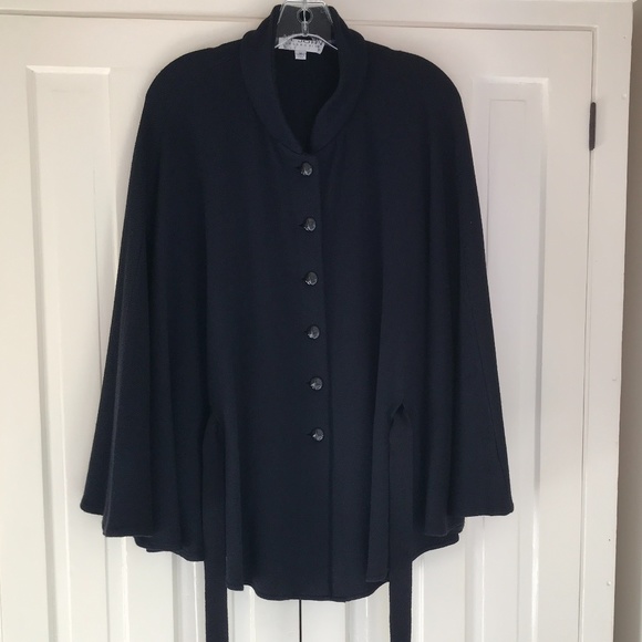 ❤️ HOST PICK! *** ST. JOHN COLLECTION VIRGIN WOOL PONCHO NWOT - Picture 4 of 13